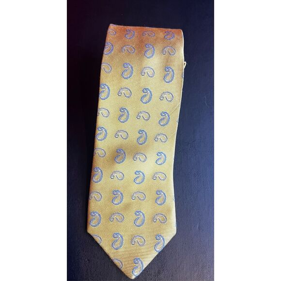 Brooks Brothers tie - Picture 1 of 5